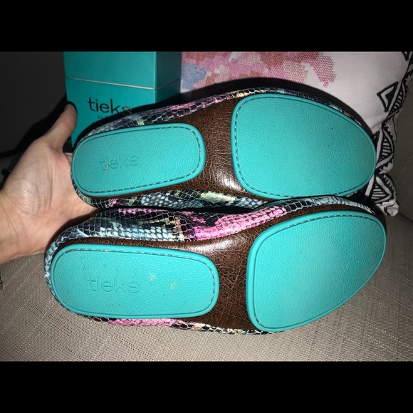 EUC Electric Snake Tieks - Picture 4 of 4